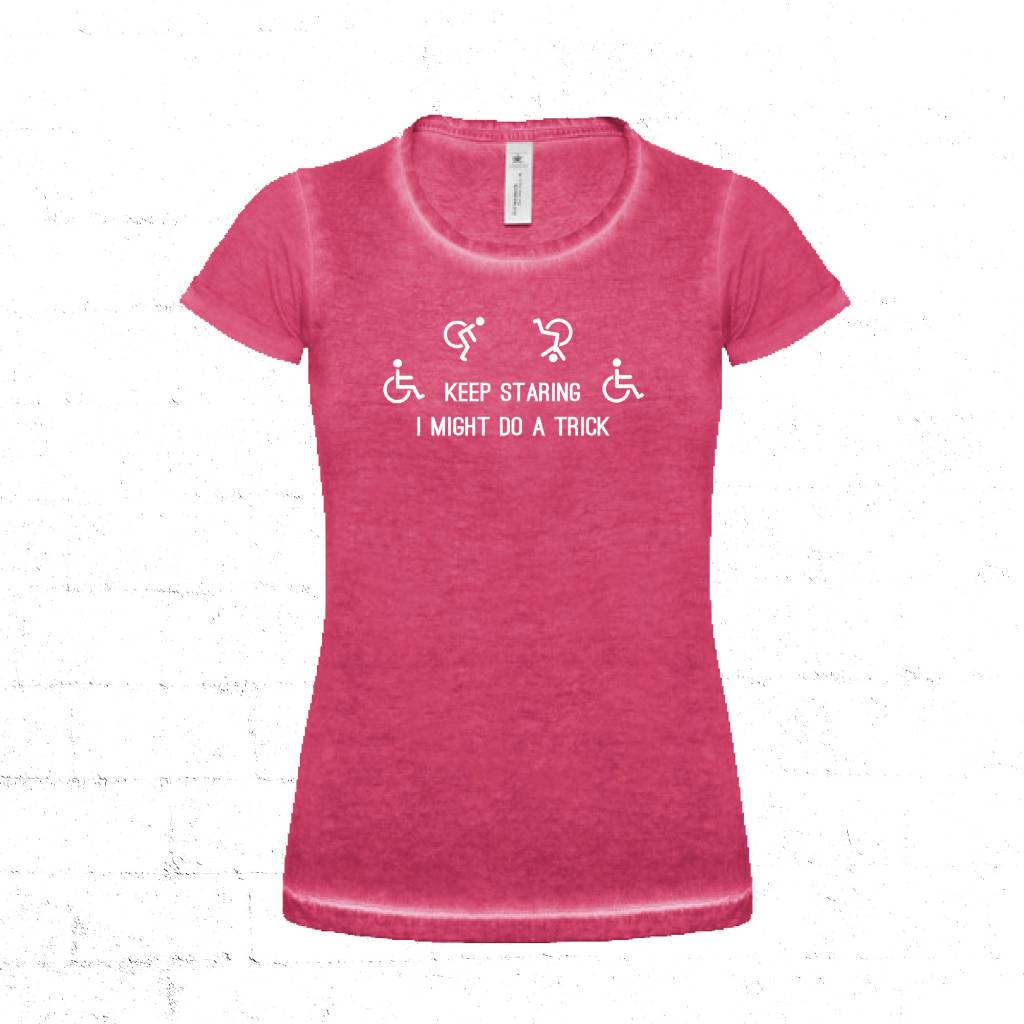 keep-staring-rolstoel-t-shirt-roze.jpg