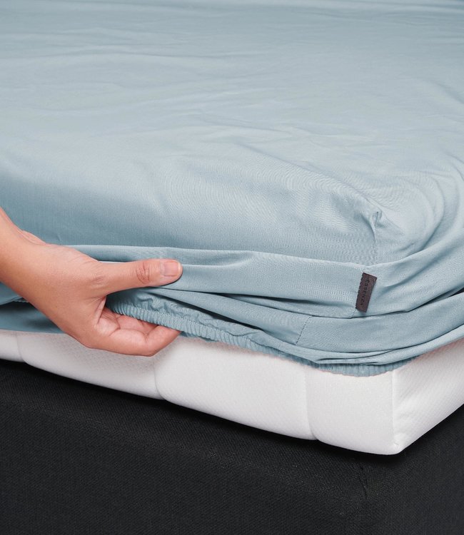 Essenza Hoeslaken Minte Ice Blue Katoen Satijn