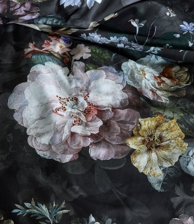 Essenza Dekbedovertrek Fleur Festive Blooming Black 200 x 200/220