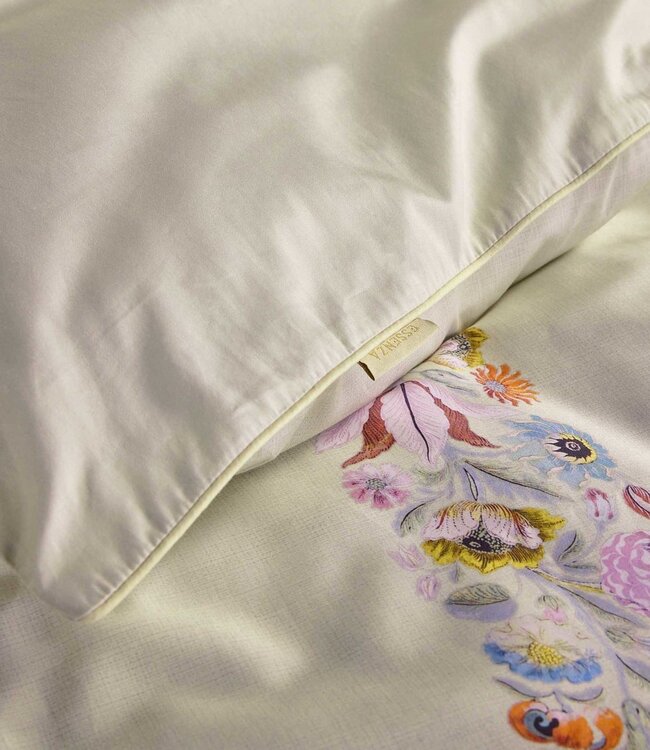 Essenza Dekbedovertrek Veroniq Vanilla