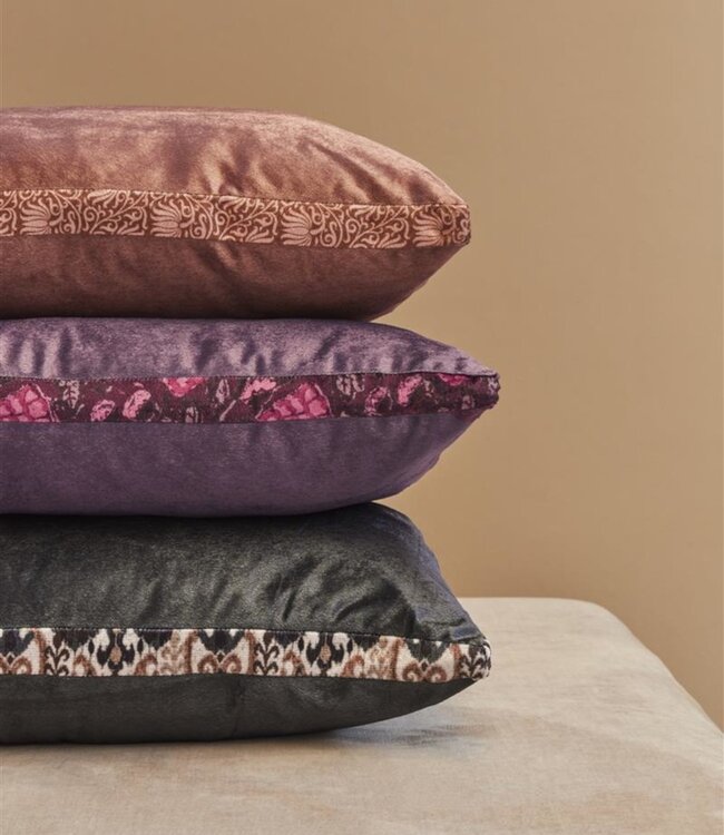 KAAT  Sierkussen Marik Brown