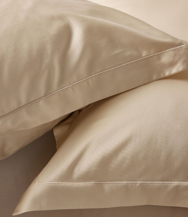 Essenza Dekbedovertrek Aziza Ivory