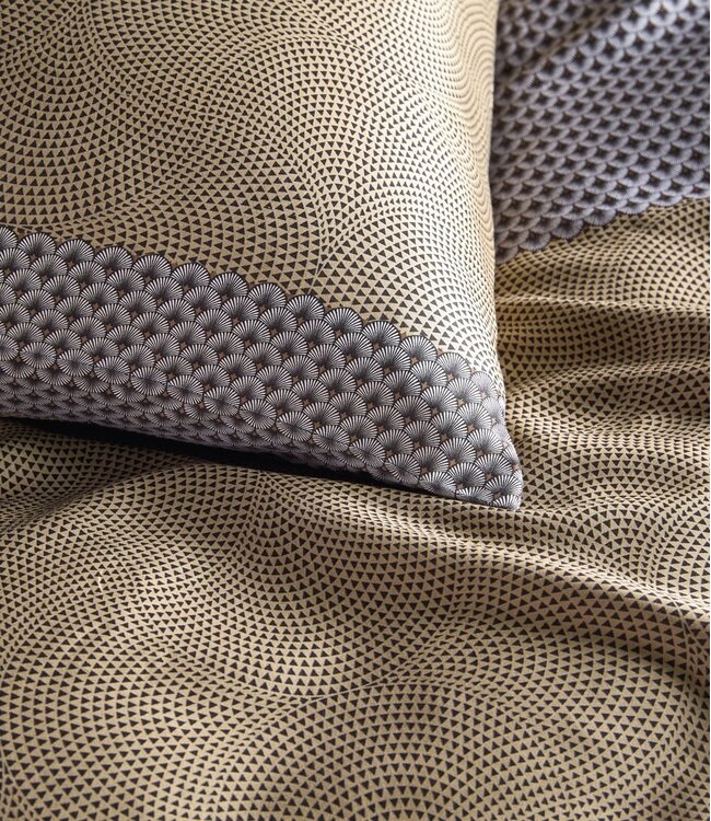 Beddinghouse Dekbedovertrek Anani Taupe 240 x 200/220