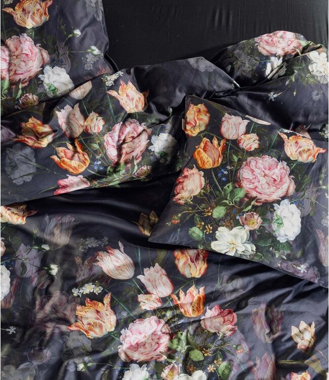 Essenza Dekbedovertrek Tulip Bloom Nightblue 140 x 200/220