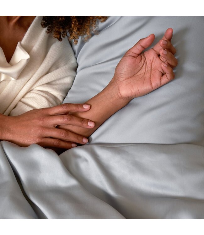 Coco & Cici Dekbedovertrek Tencel satijn Grijs Blauw