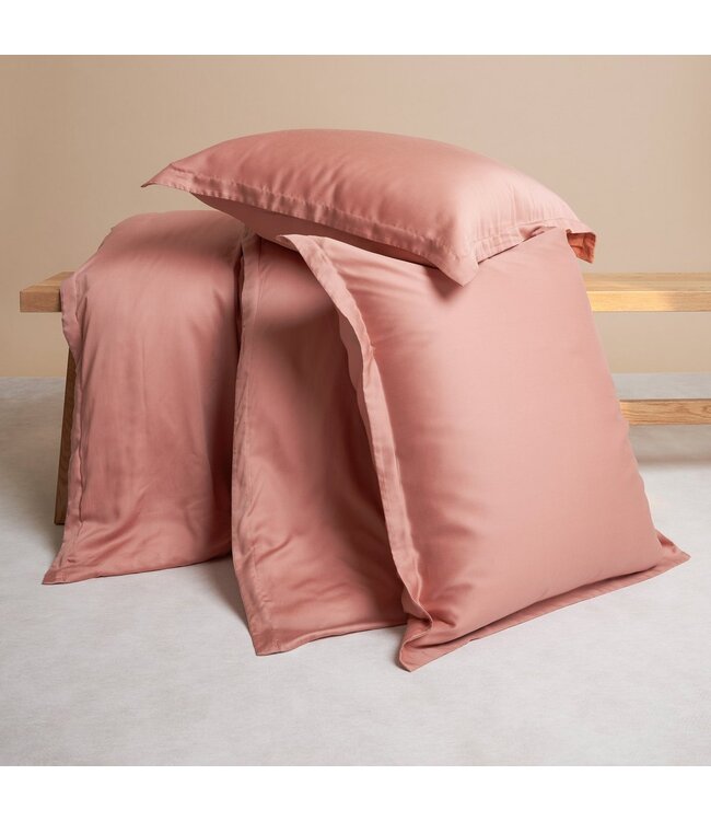 Coco & Cici Dekbedovertrek Tencel satijn Terra Roze