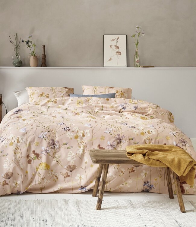 Ariadne at Home Dekbedovertrek Flanel Soft Flowers Nude