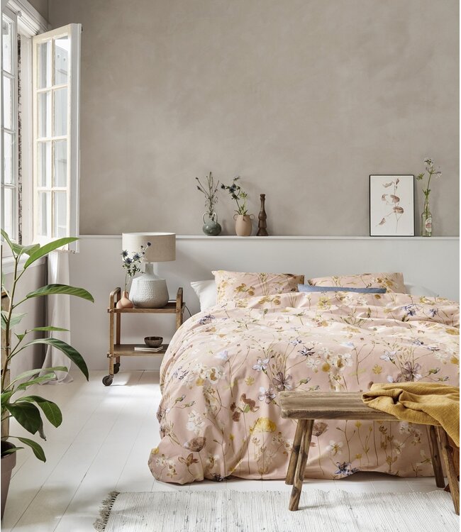 Ariadne at Home Dekbedovertrek Flanel Soft Flowers Nude