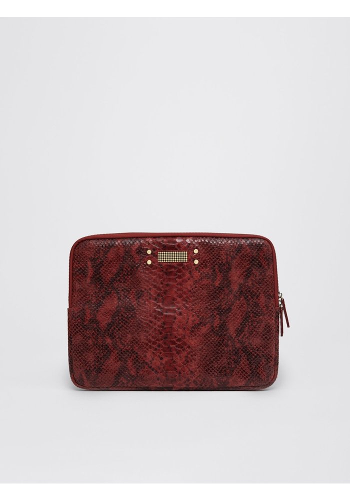 Nelee Python Burgundy