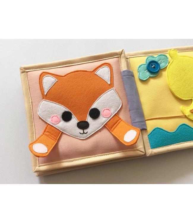 Jolly Designs Quiet Book - Regenbogen - Mini