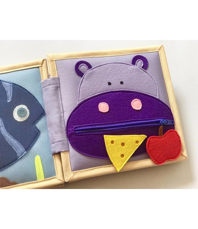 Jolly Designs Quiet Book - Regenbogen - Mini