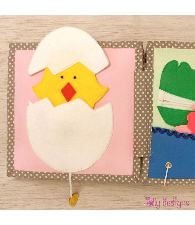 Jolly Designs Quiet Book - Peek-a-Boo-Mini