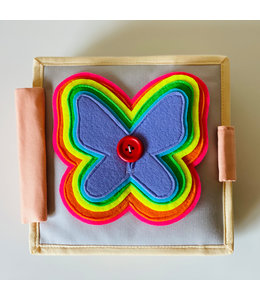 Jolly Designs Quiet Book - der flatternde Schmetterling - Mini