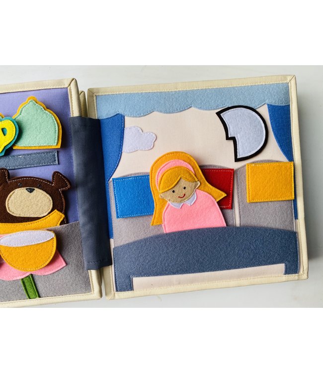 Jolly Designs Quiet Book - Märchenwald