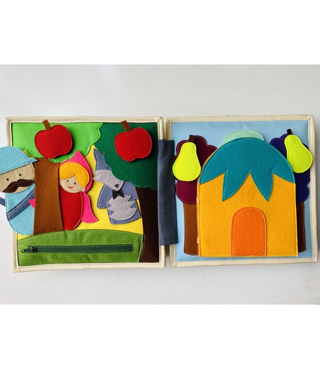 Jolly Designs Quiet Book - Märchenwald