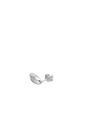 Earring Jolie Shell. Please note, OUTLET purchases cannot be exchanged or returned. Stud earring with shell.