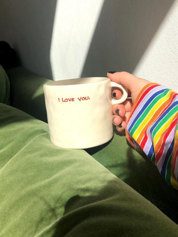 Anna + Nina Mok I Love You 2. De Mug I Love You is gemaakt van keramiek. Deze mok is perfect om je geliefden te vertellen...