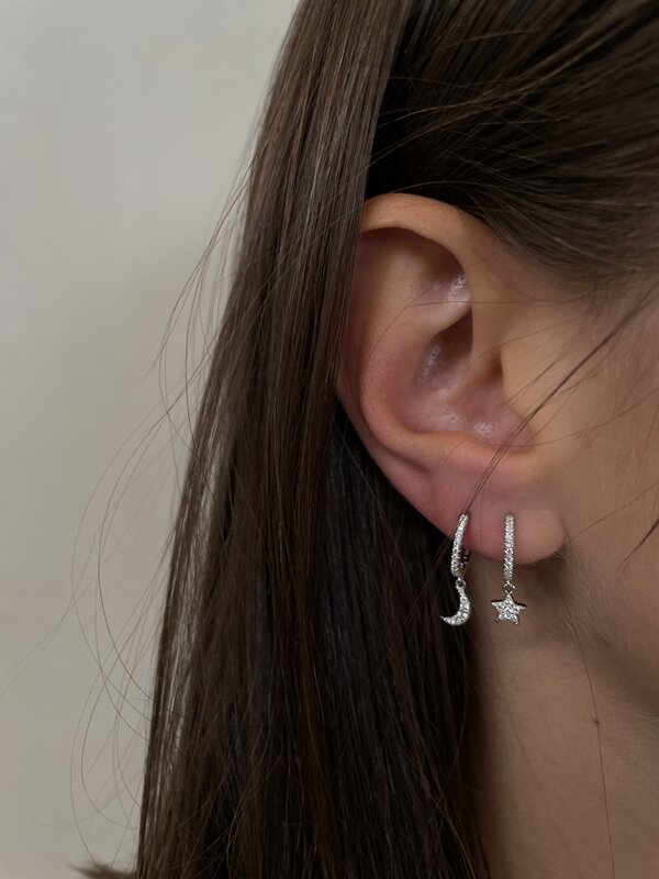 Les Soeurs Boucle d'Oreille Jeanne Strass Moon 2. 
