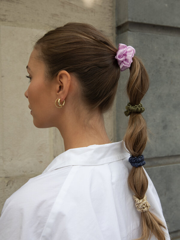 Les Soeurs Silk Scrunchie 2. Silk scrunchies create an effortless look. This style is a larger version. The smooth materi...