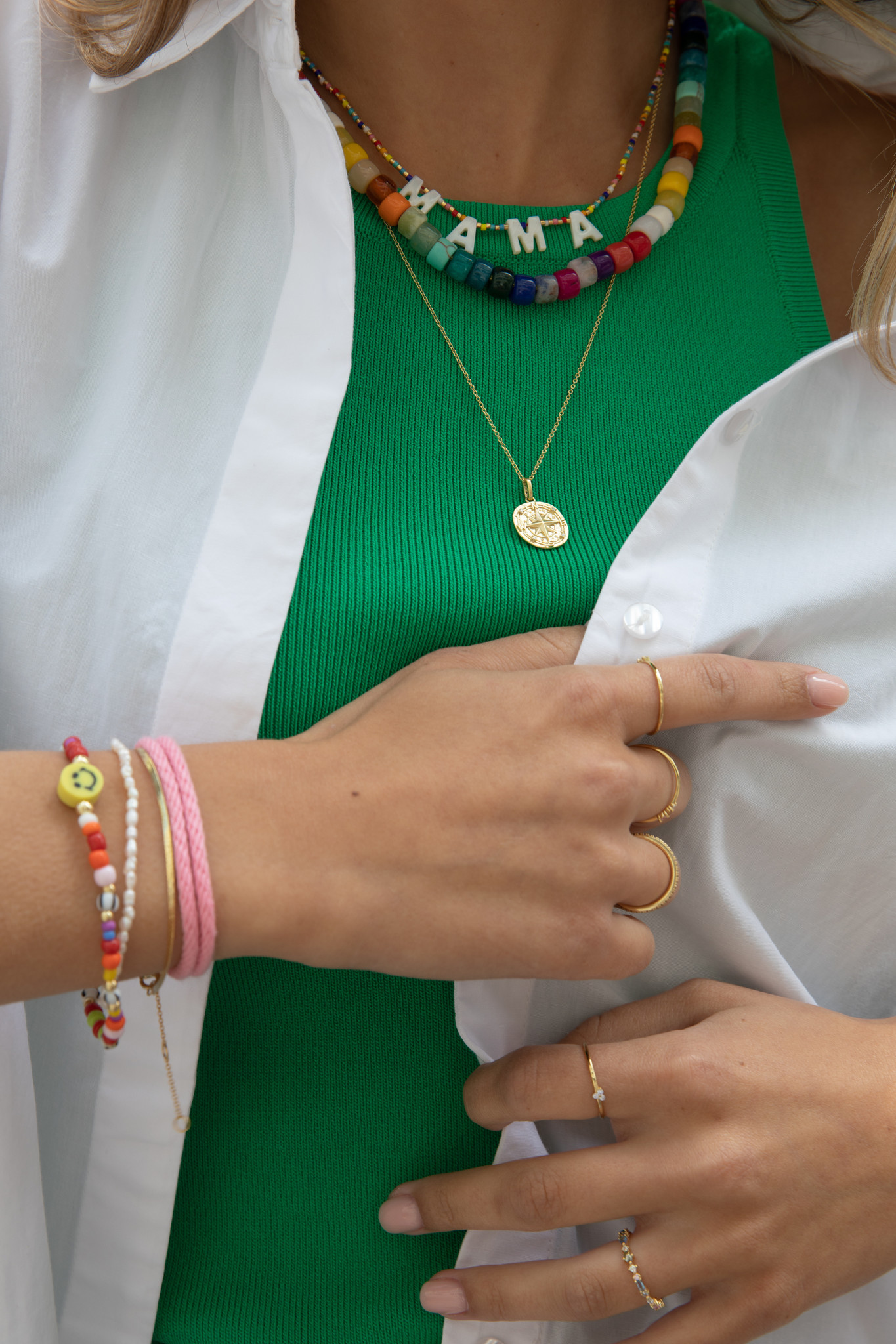 Les Soeurs Bracelet Eleni Cord 3. This bracelet is made from braided cord for a subtle touch of color.