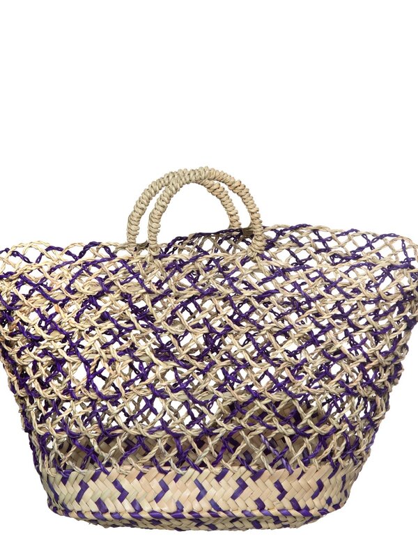 Le Marais Rattan Shopper Large 1. Deze rotan shopper is perfect om jouw everyday essentials in op te bergen en mee te nem...