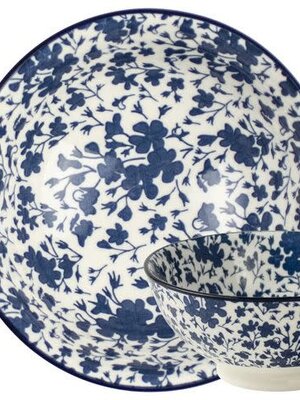 Bowl Floral. With this bowl from the 'Out of the blue' collection by Gusta you can now serve your dishes even more authen...