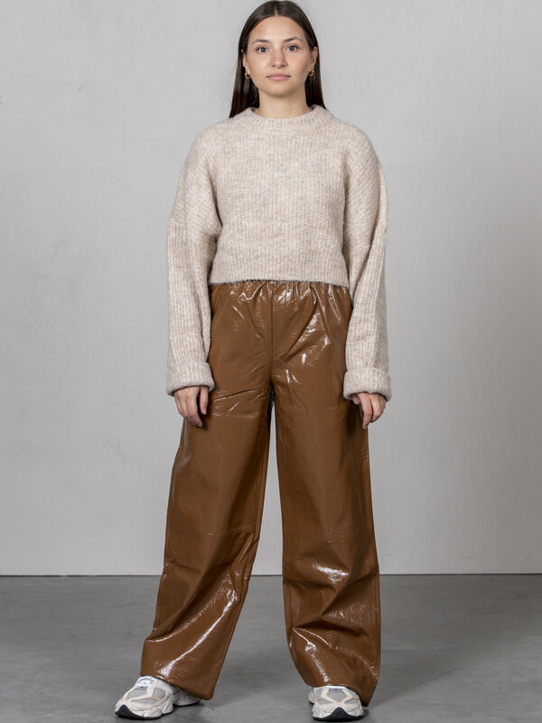 Les Soeurs Vegan Leather Trousers Nadia 2. Please note that OUTLET purchases cannot be exchanged or returned. Every wardr...