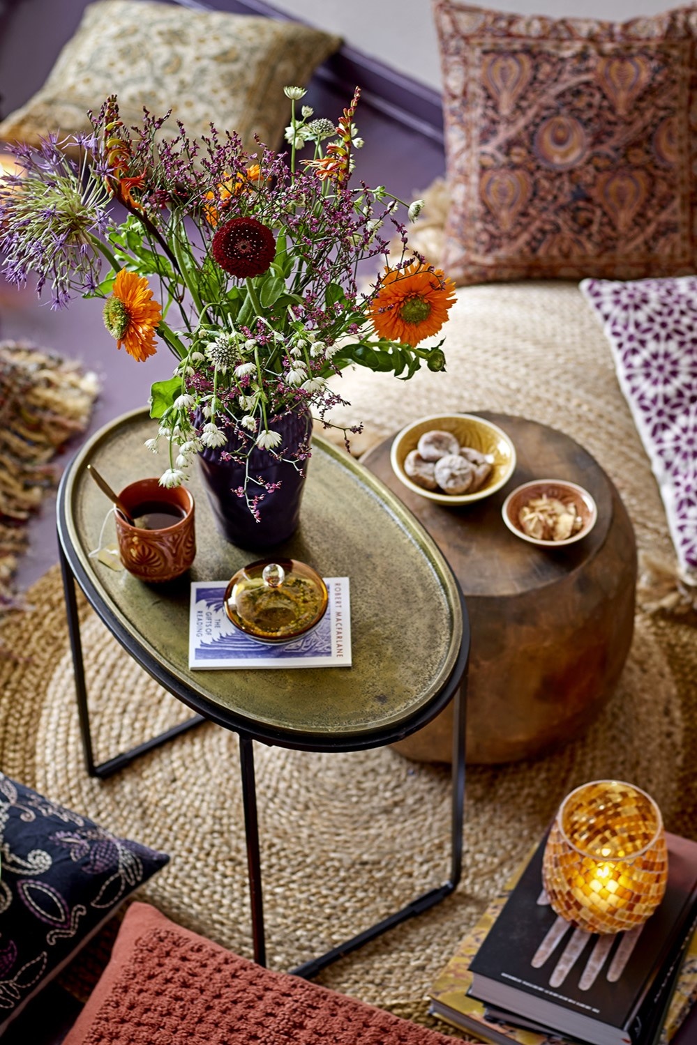 Bloomingville Bowl Savanna 3. The Savanna Plate brings the garden to your table. It has an original leaf shape and your f...
