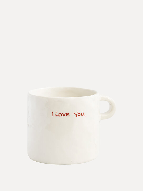 Anna + Nina Mok I Love You. De Mug I Love You is gemaakt van keramiek. Deze mok is perfect om je geliefden te vertellen h...