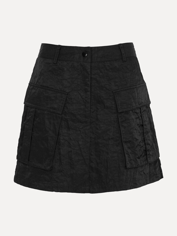 Les Soeurs Cargo skirt Kelia 4. Cargo skirts are totally trendy and perfect for spring and summer. You can store your ess...