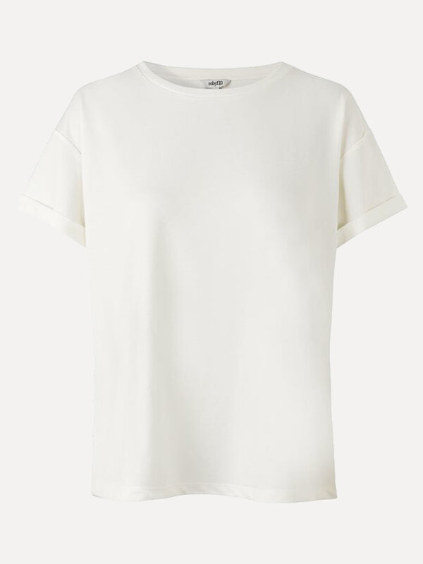 MBYM T-shirt Amana 1. Onmisbaar in elke kledingkast: een witte T-shirt die overal bij past. Je combineert deze top eindel...