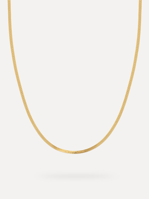 Les Soeurs Necklace Roma Snake 1. This Snake Chain is a real must-have in your jewelry box. Wear it alone or combine it w...