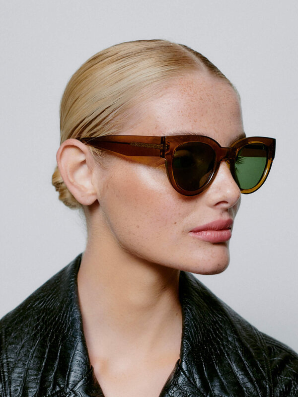 A.Kjaerbede Sunglasses Lilly 3. Lilly is the new diva in the collection. The lenses have been made slightly sharper at th...