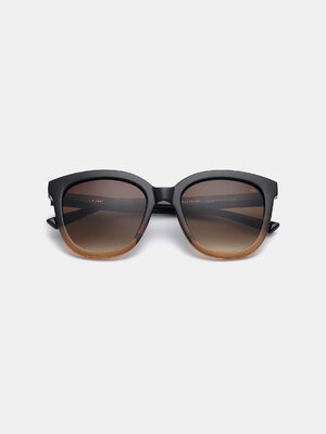 Sunglasses Billy. Billy is a refined and elegant oversized style for those who want their sunglasses big and bold. The fr...