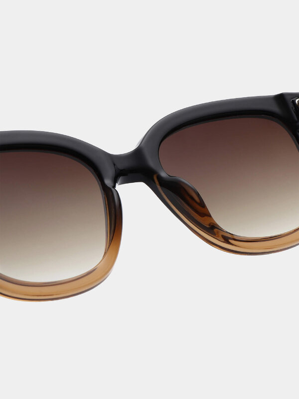 A.Kjaerbede Sunglasses Billy 6. Billy is a refined and elegant oversized style for those who want their sunglasses big an...