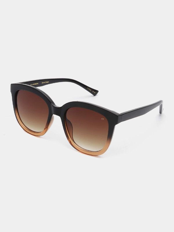 A.Kjaerbede Lunettes de soleil Billy 4. Billy est un style surdimensionné raffiné et élégant pour ceux qui veulent des lu...