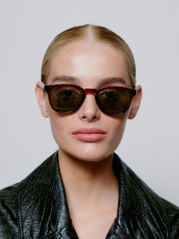 A.Kjaerbede Sunglasses Bate 2. Bate is a classic model with a modern look and fine details that make the glasses a first ...