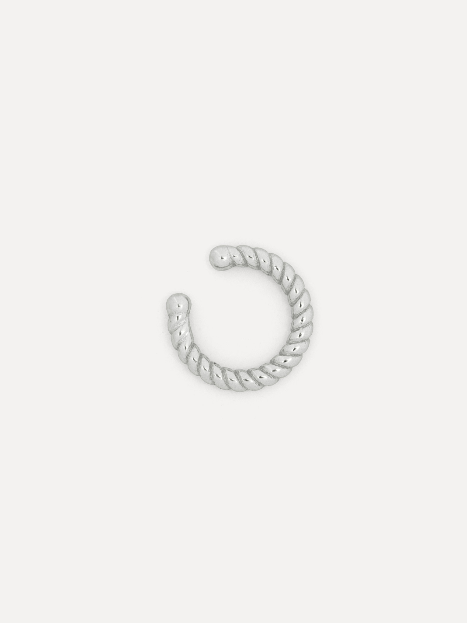 Les Soeurs Ear Cuff June Twisted 2. Complétez votre look de la manière la plus élégante avec nos boucles d'oreilles en or...
