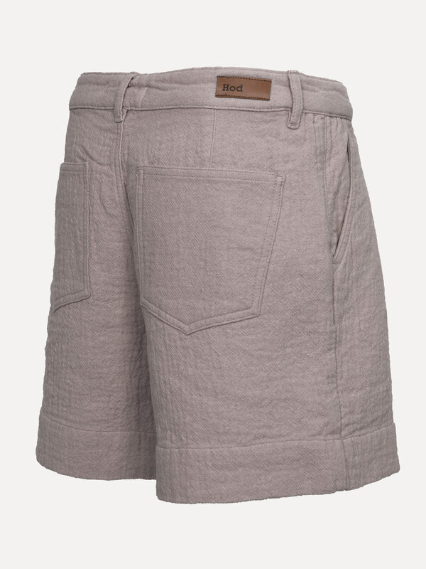 HOD Shorts Carlos 2. Bring structure to your closet and give your legs the warmth of the sun's rays with these beige shor...