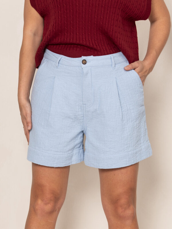 HOD Shorts Carlos 3. Bring structure to your closet and treat your legs to the warmth of the sun's rays with these light ...