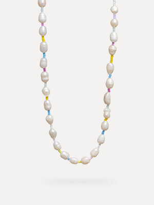 Necklace Bea Pearl. The Bea necklace captures the essence of the sea, designed with delicate pearls and pastel colored be...