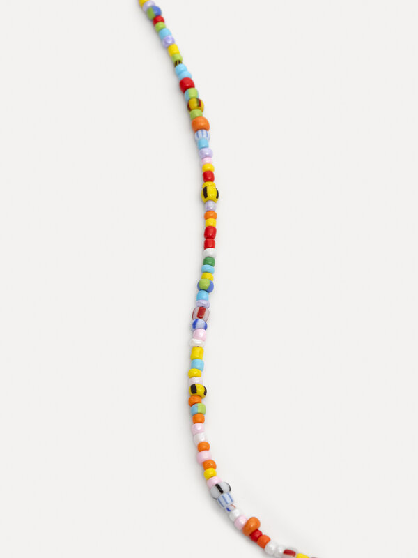 Les Soeurs Bead necklace Oscar 2. Bring a touch of cheerfulness and color to your summer outfits with this Oscar necklace...