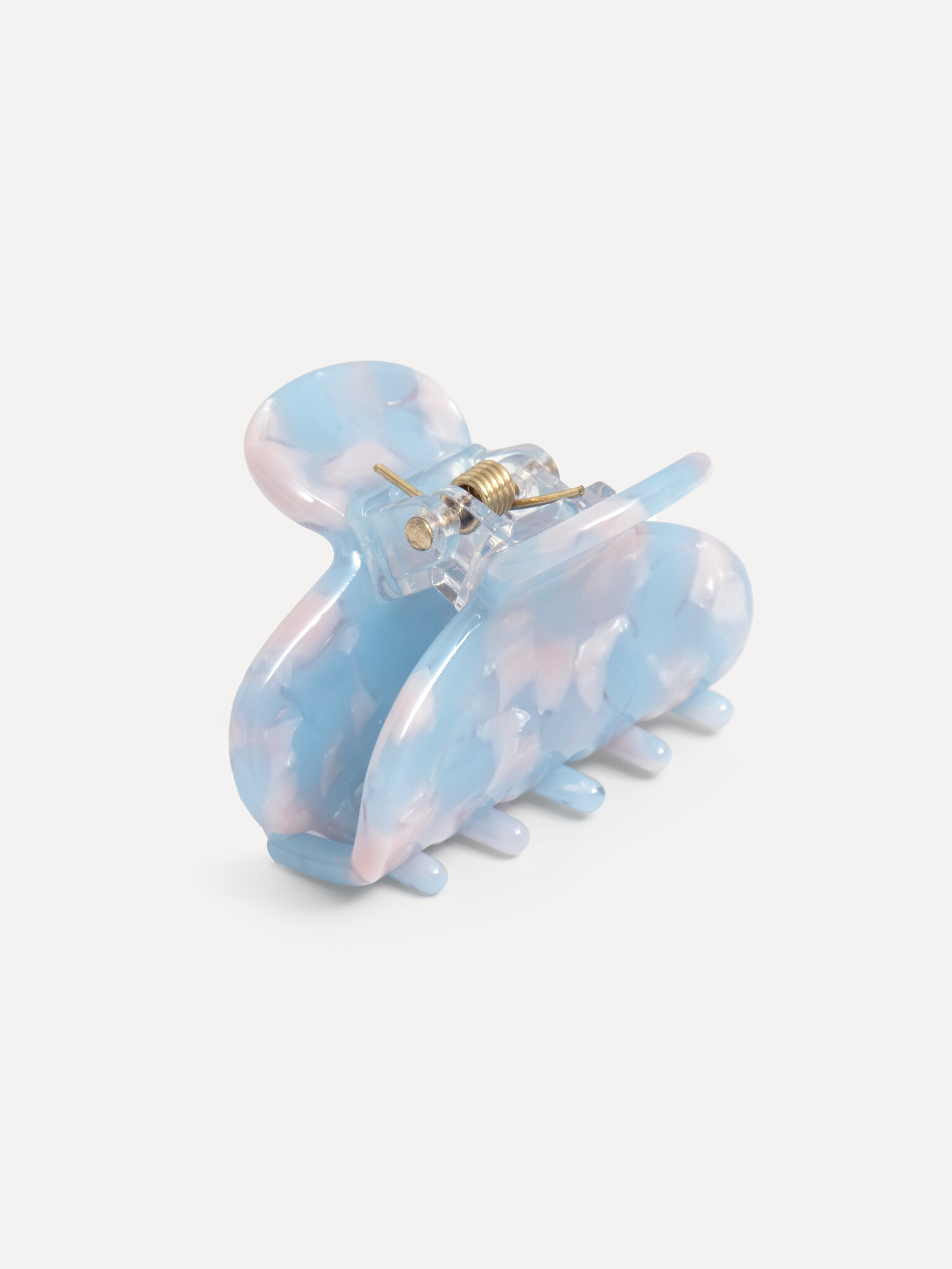 Les Soeurs Hair Clip Round 1. Deze kleine haarspeld, gemaakt van gepolijst acetaat, met een tortue patroon is een geweldi...