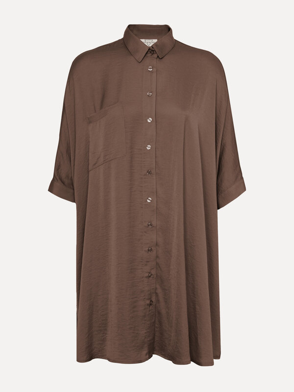 Les Soeurs Satin blouse dress Mason 7. This shirt dress is a timeless, comfortable choice that you can wear in any season...