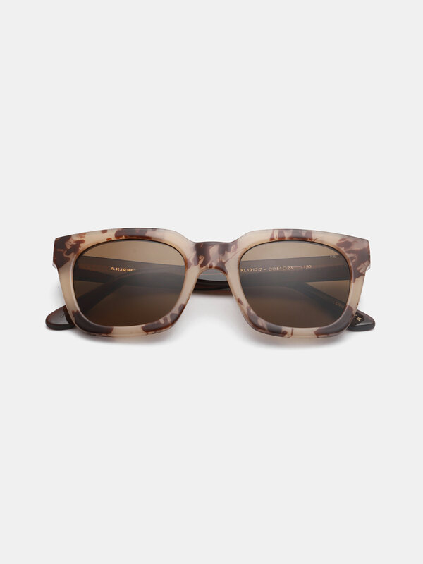 A.Kjaerbede Sunglasses Nancy 1. Nancy a classic that has remained. The large and wide glasses give the face character and...