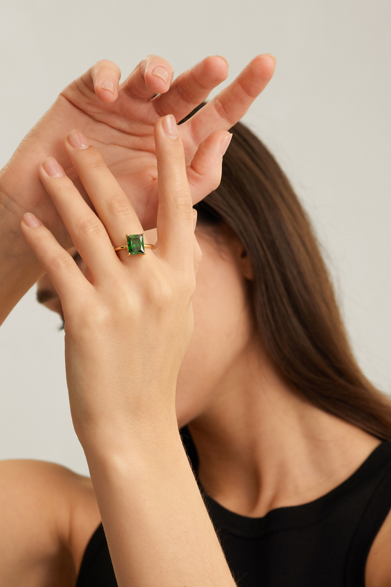 Les Soeurs Bague Gioia Emerald 2. Notre meilleur conseil de style: ajoutez cette bague enchanteresse à votre collection. ...