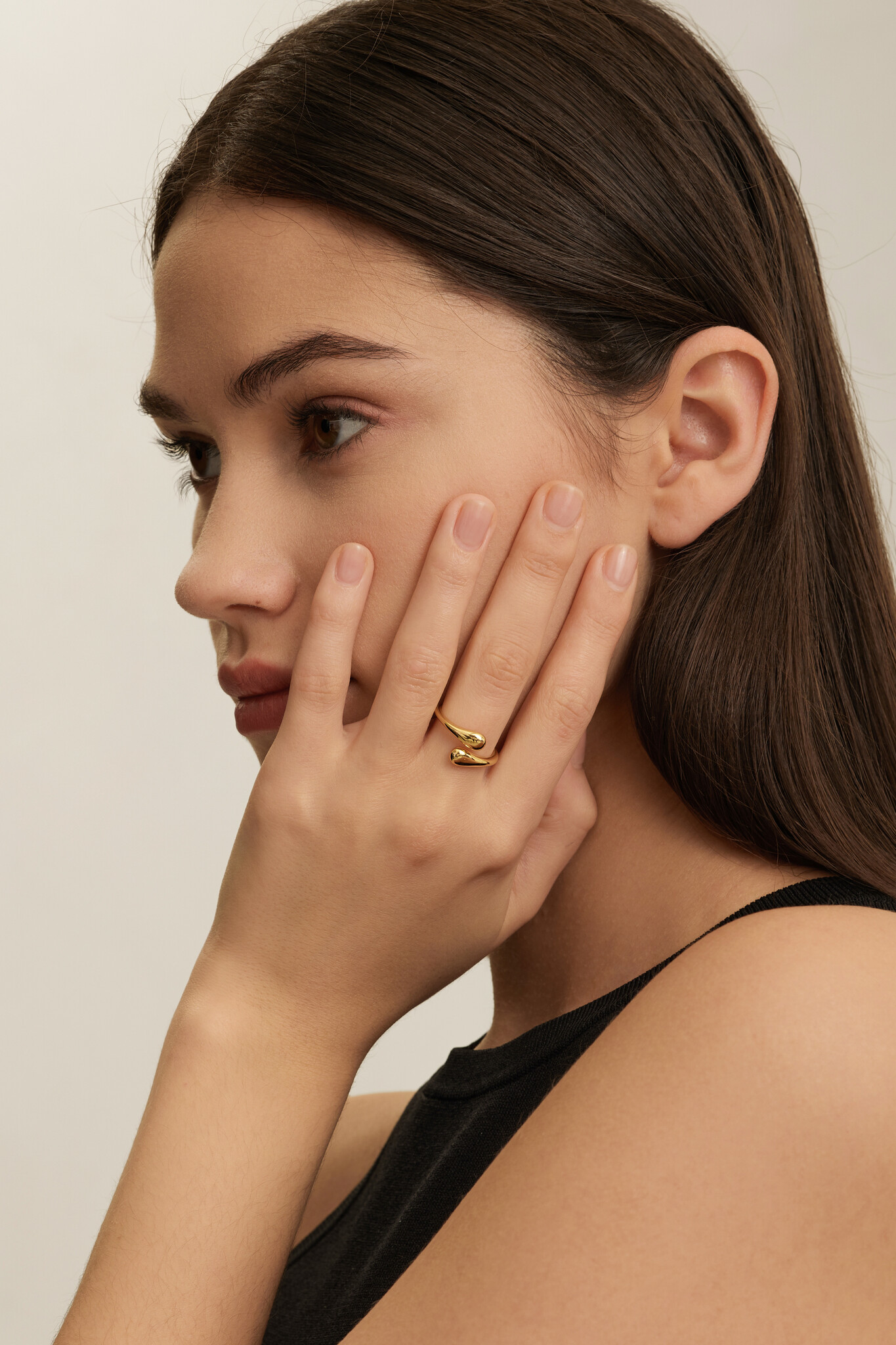 Les Soeurs Ring Gilda Waterdrops 2. Deze waterdrop ring maakt een statement, maar het is er een die je elke dag wilt make...
