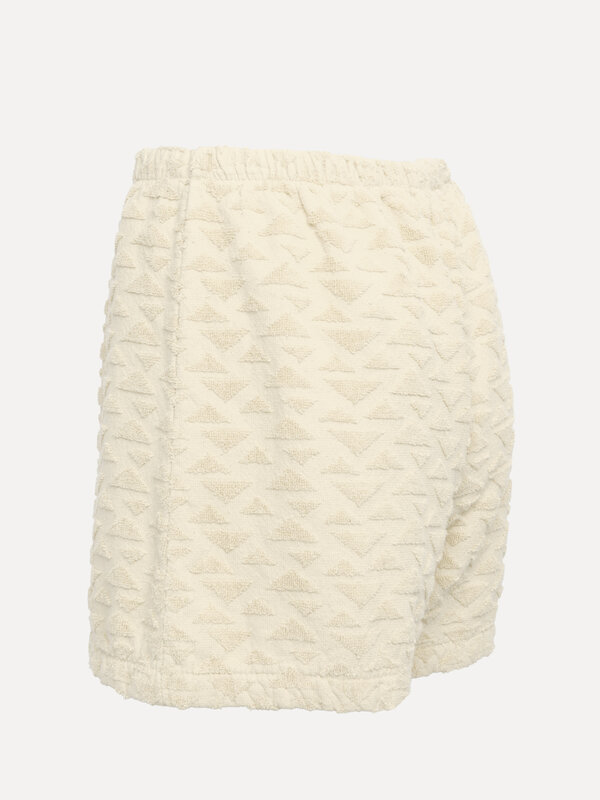 Le Marais Towel shorts Alani 2. Experience the ultimate comfort with this short, perfect for warm days and relaxed moment...