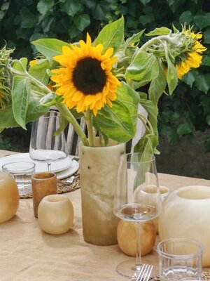 Round Alabaster tea light holder (small). Create a cozy atmosphere in your interior with this small round alabaster candl...