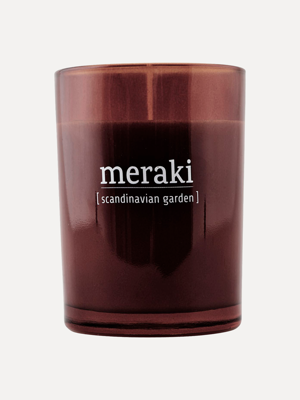 Meraki Bougie parfumée Scandinavian Garden 1. La bougie parfumée Scandinavian Garden est fabriquée en cire de soja et est...
